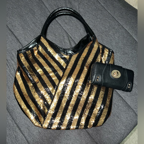 Charming Charlie Sequin Tote and wallet - Picture 3 of 5